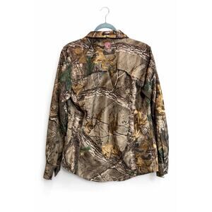 Magellan Women’s Medium Camo Hunting Shirt Long Sleeve Outdoor